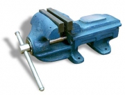 Тиски слесарные 160 мм — БТС-Инструмент